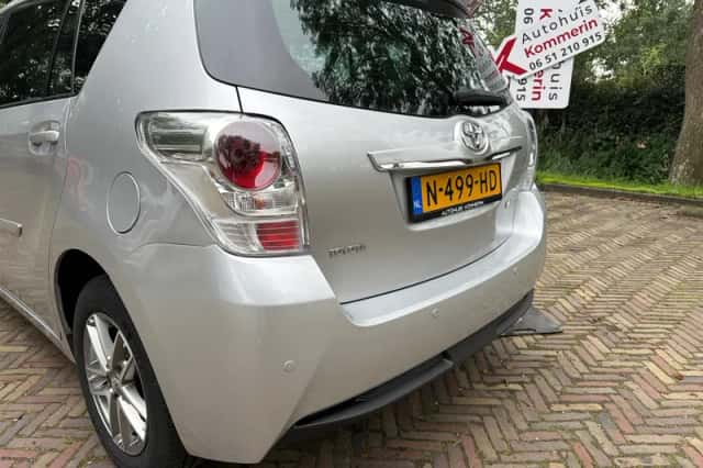 Toyota Verso (2016) thumbnail 6
