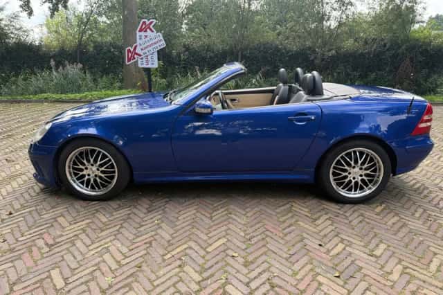 Mercedes-Benz SLK-Klasse (1999) thumbnail 2