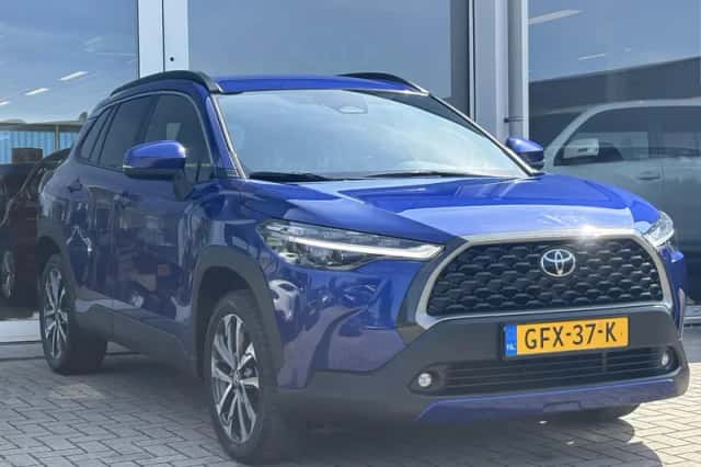 Toyota Corolla Cross (2024) thumbnail 5