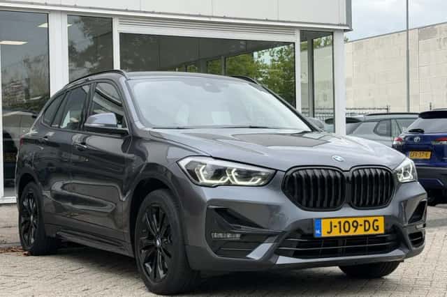 BMW X1 (2020) thumbnail 3