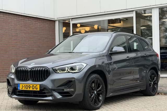 BMW X1 (2020) thumbnail 4