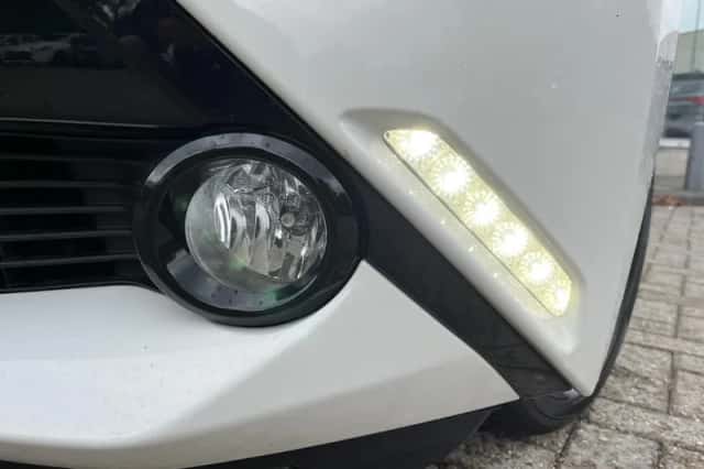 Toyota Aygo (2016) thumbnail 3