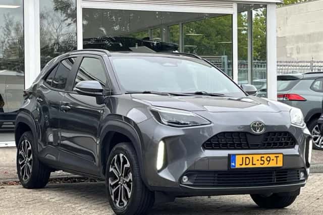 Toyota Yaris Cross (2025) thumbnail 4
