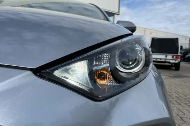 Toyota Yaris (2025) thumbnail 3