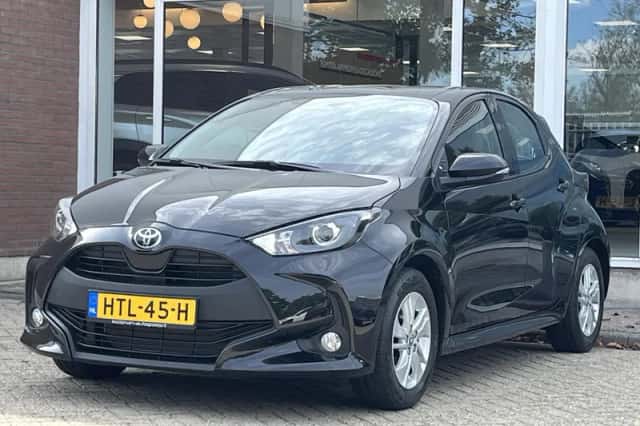 Toyota Yaris (2025) thumbnail 6