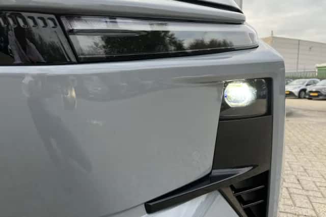 Toyota C-HR+ (2026) thumbnail 4