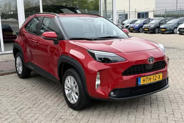 Toyota Yaris Cross (2025) thumbnail 4