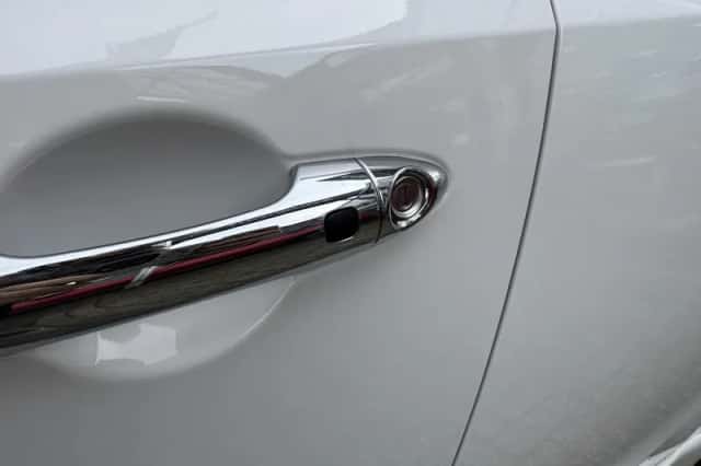 Kia Picanto (2022) thumbnail 4