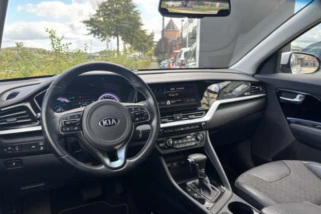 Kia Niro (2021) thumbnail 6