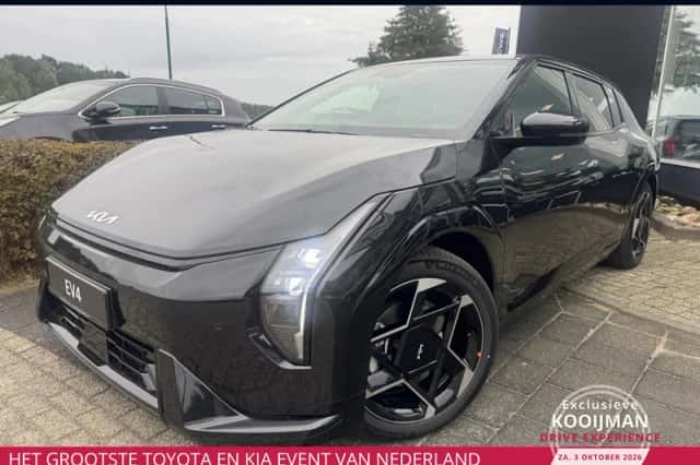 Kia EV4 (2026) thumbnail 1