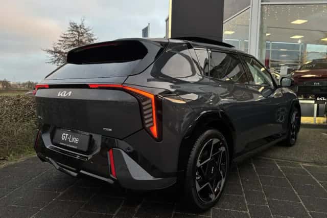 Kia EV4 (2026) thumbnail 6