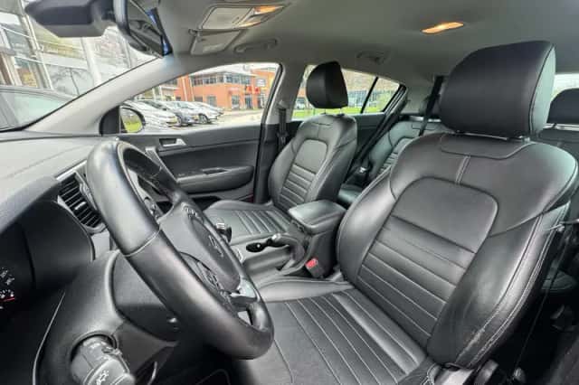 Kia Sportage (2018) thumbnail 4