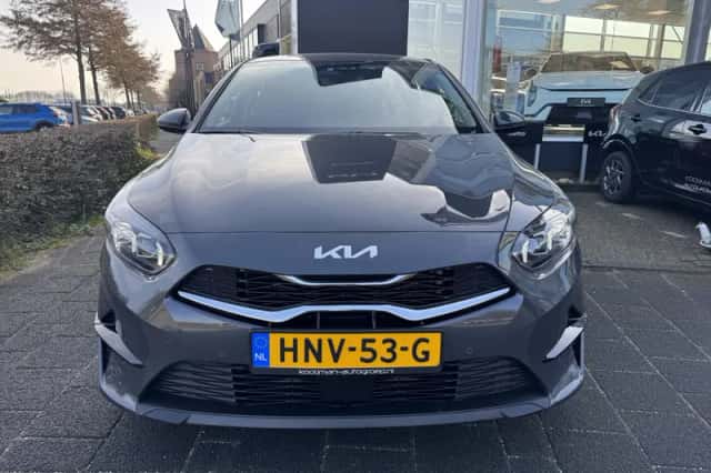 Kia Ceed (2025) thumbnail 5