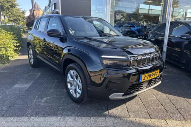 Jeep Avenger (2024) thumbnail 2