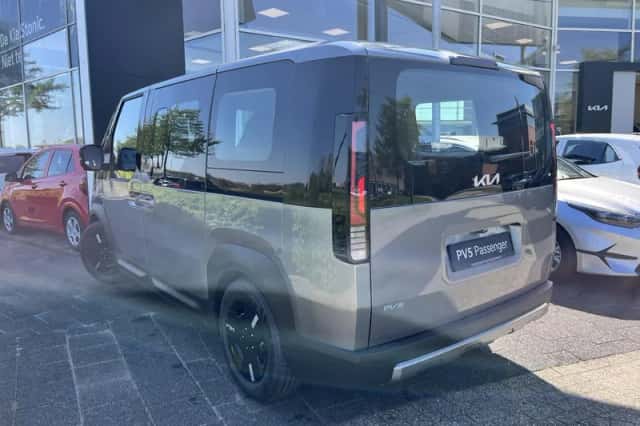Kia PV5 (2026) thumbnail 5