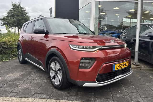 Kia Soul EV (2021) thumbnail 2
