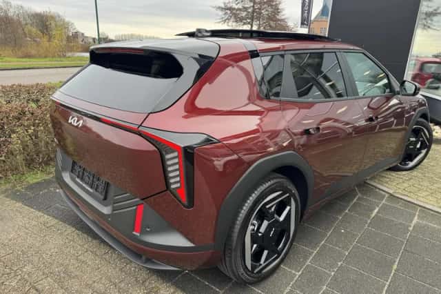 Kia EV4 (2026) thumbnail 6