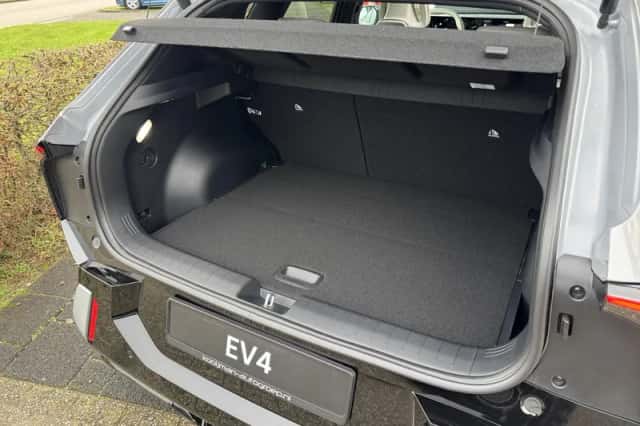 Kia EV4 (2026) thumbnail 6