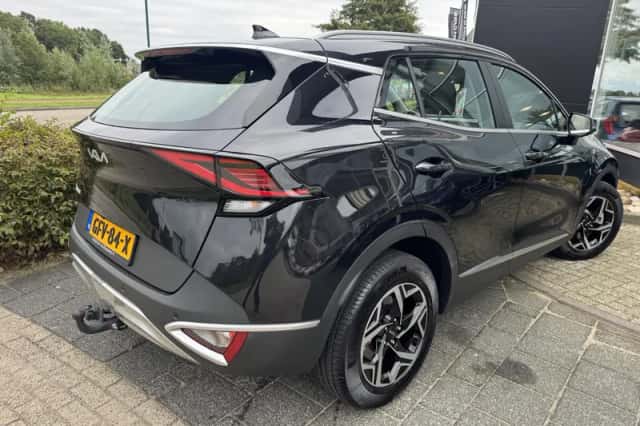 Kia Sportage (2024) thumbnail 4