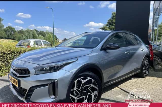 Kia XCeed (2025) thumbnail 1