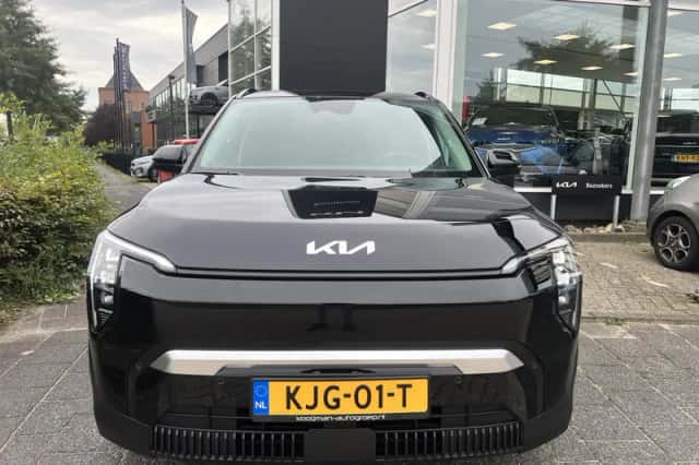 Kia EV3 (2026) thumbnail 2