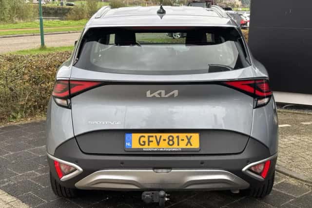 Kia Sportage (2024) thumbnail 5