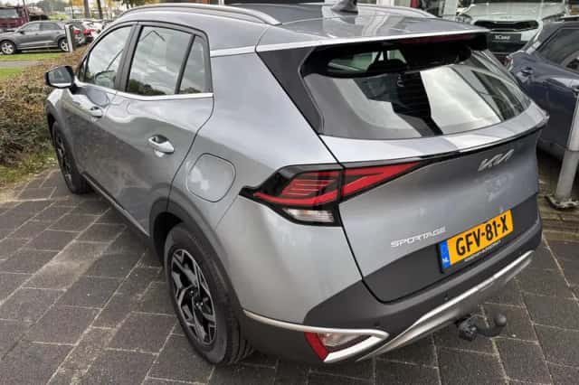 Kia Sportage (2024) thumbnail 6