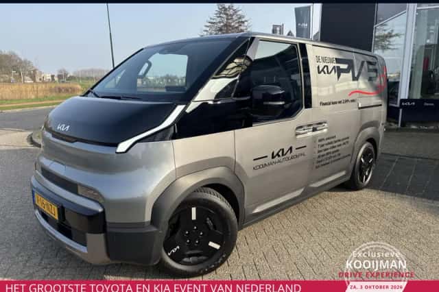 Kia PV5 (2026) thumbnail 1