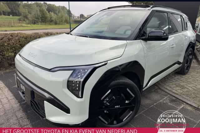 Kia EV3 (2026) thumbnail 1