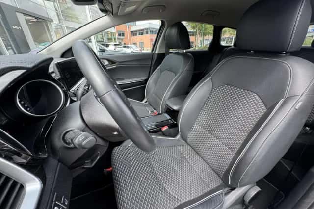 Kia Ceed (2022) thumbnail 6