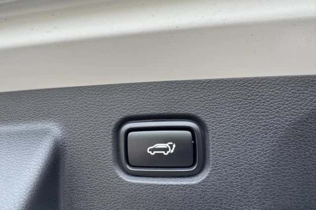 Kia Sportage (2024) thumbnail 5