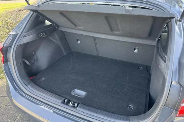 Kia Ceed (2025) thumbnail 3