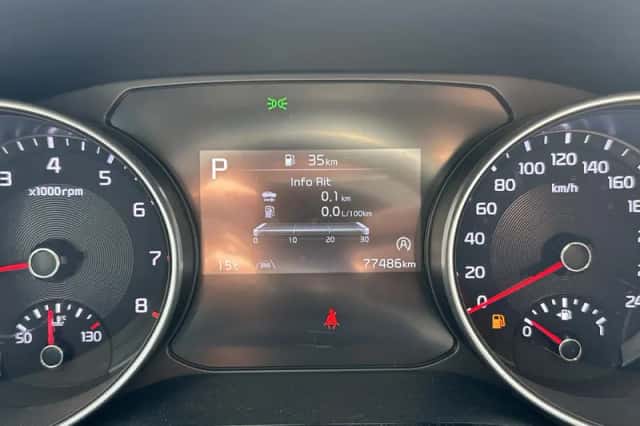 Kia XCeed (2022) thumbnail 3