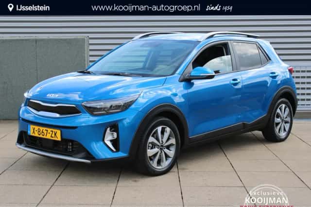 Kia Stonic (2024) thumbnail 1