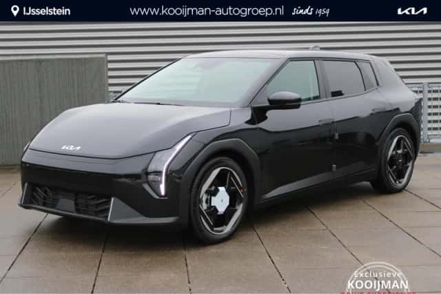 Kia EV4 (2025) thumbnail 1