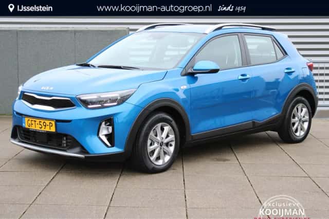 Kia Stonic (2024) thumbnail 1