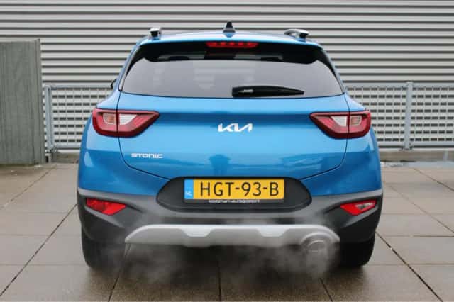Kia Stonic (2025) thumbnail 5