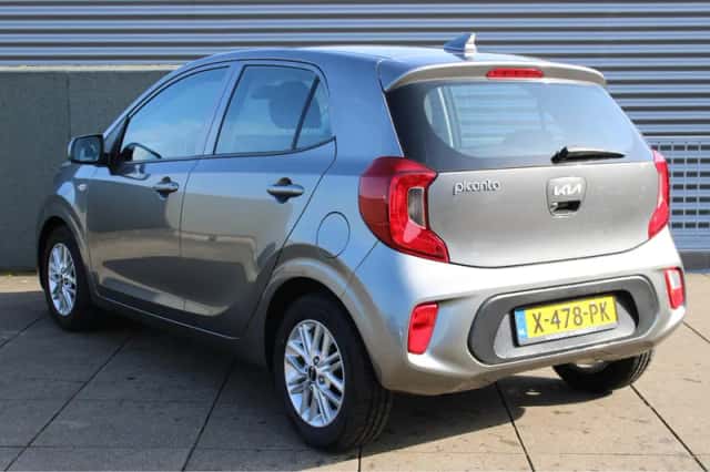 Kia Picanto (2024) thumbnail 5