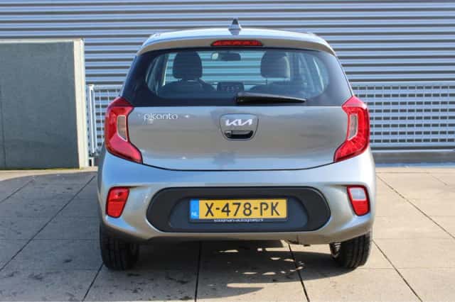 Kia Picanto (2024) thumbnail 6