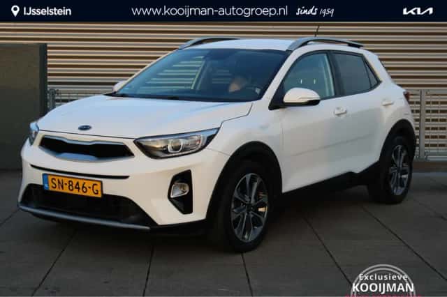 Kia Stonic (2018) thumbnail 1
