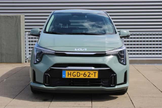 Kia Picanto (2025) thumbnail 3