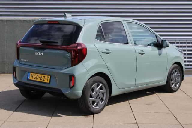 Kia Picanto (2025) thumbnail 6