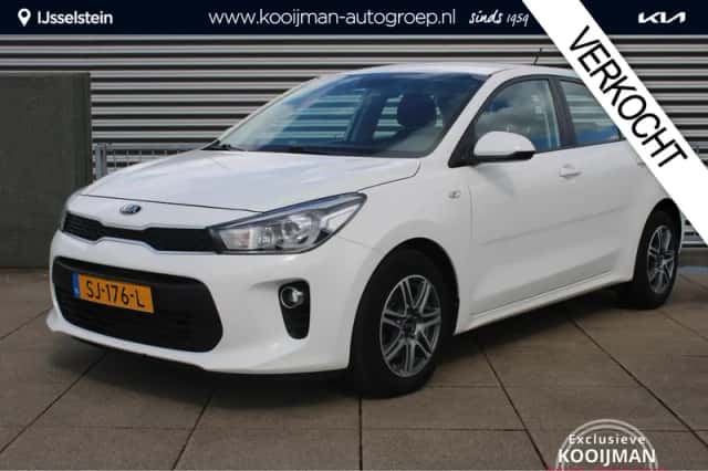 Kia Rio (2018) thumbnail 1