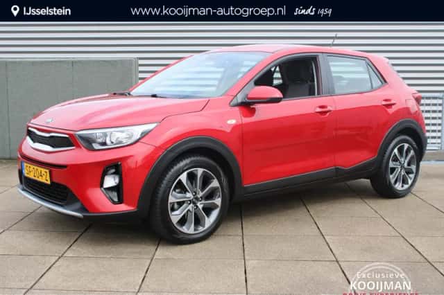 Kia Stonic (2018) thumbnail 1