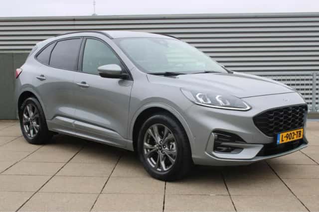 Ford Kuga (2020) thumbnail 2