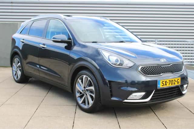 Kia Niro (2018) thumbnail 2