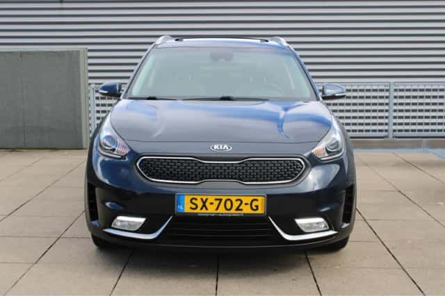 Kia Niro (2018) thumbnail 3