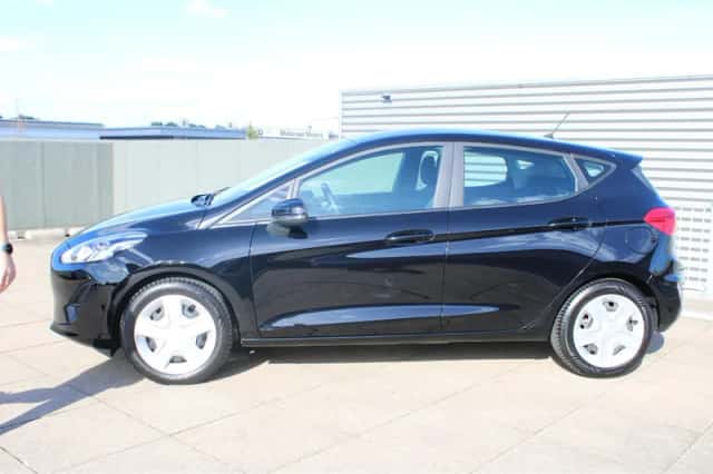 Ford Fiesta (2018) thumbnail 4