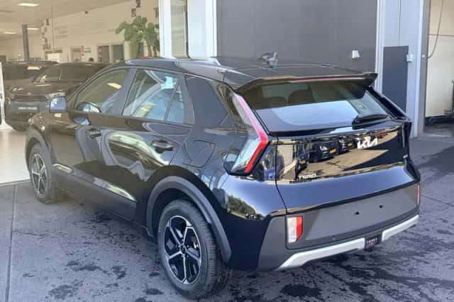 Kia Niro (2026) thumbnail 2