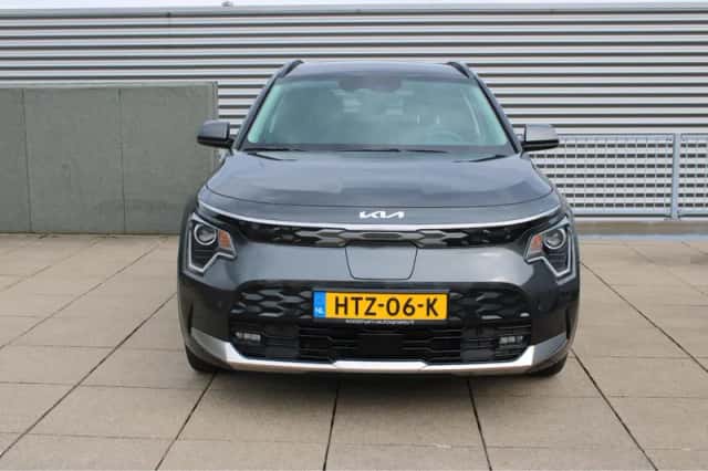Kia Niro EV (2025) thumbnail 3